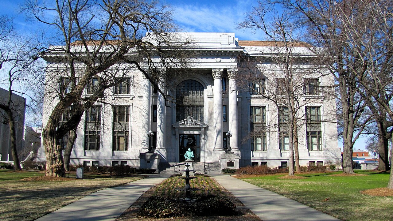 The Hamilton County Courthouse in Chattanooga, Tennessee